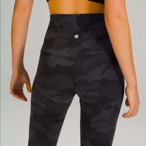 lululemon Align Super-High-Rise Crop 21" 🖤 Heritage 365 Camo Deep Coal Multi 🖤
